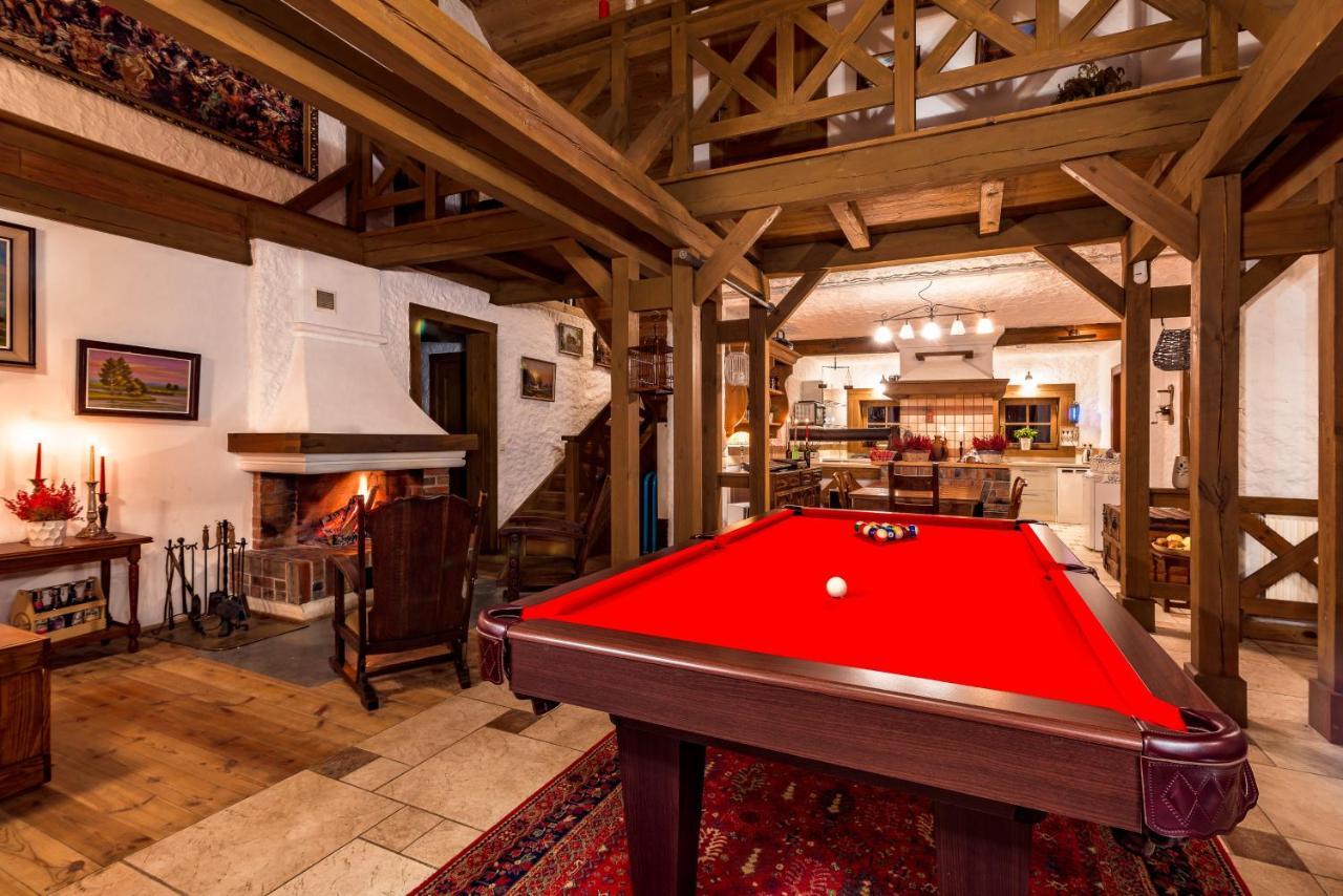 Dworek Wiktorowo Hotel Budki Petrykowskie ภายนอก รูปภาพ